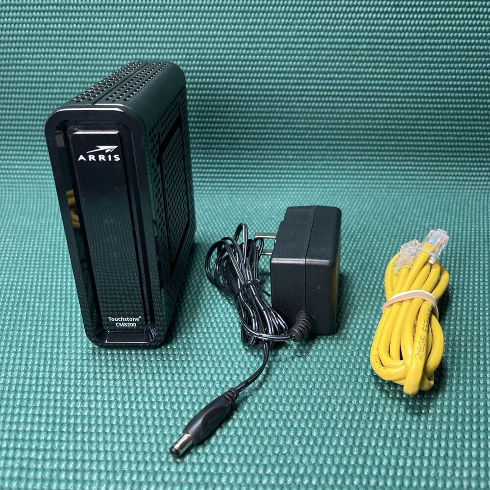 ARRIS Touchstone CM8200A DOCSIS 3.1 Ultra Fast Cable Modem - Black